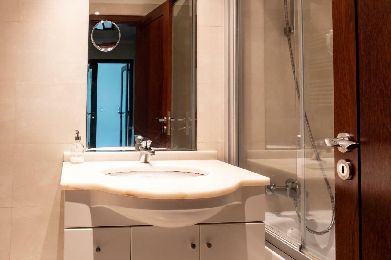 Apartamento Arrabida ลิสบอน ภายนอก รูปภาพ